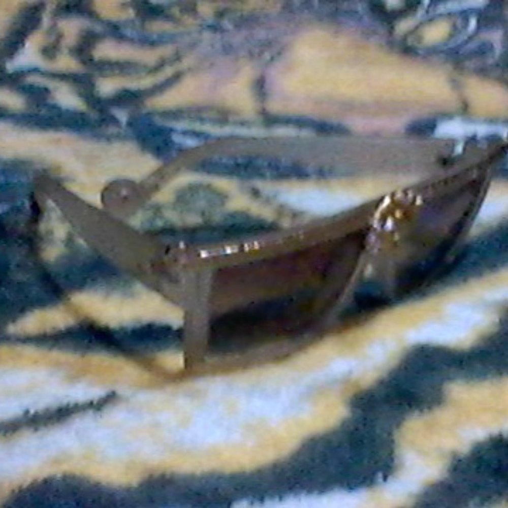 VERSACE SUNGLASSES - Picture 3 of 3